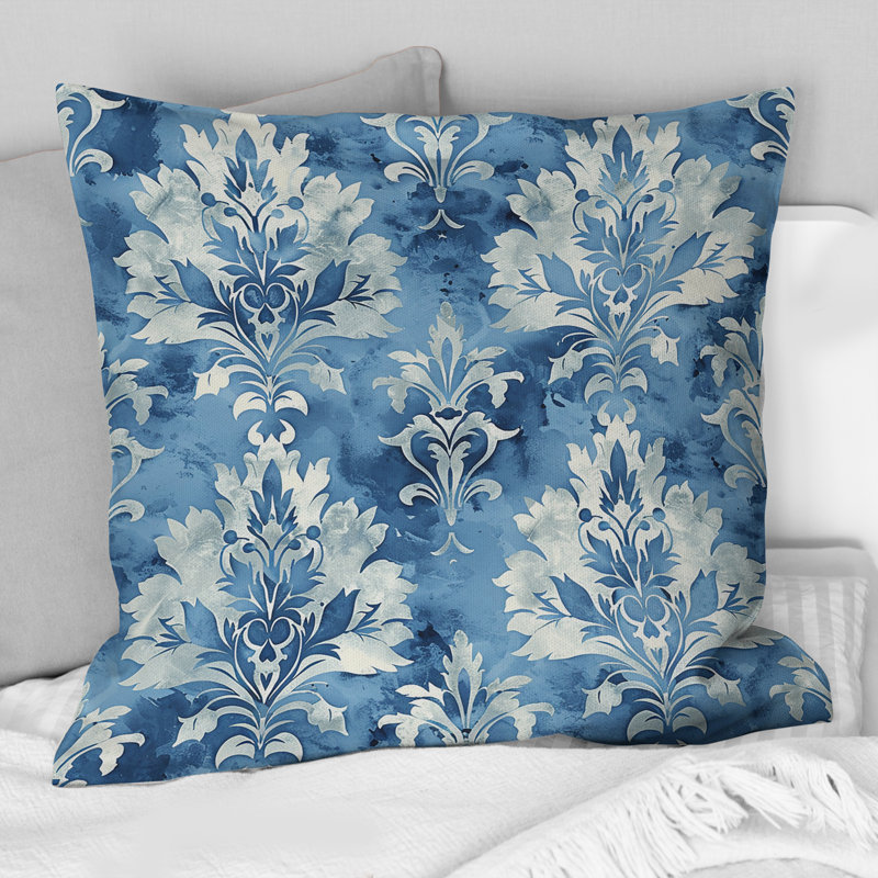 Coussin lombaire floral bleu pastel II, H 16 po x l 16 po, Carrée