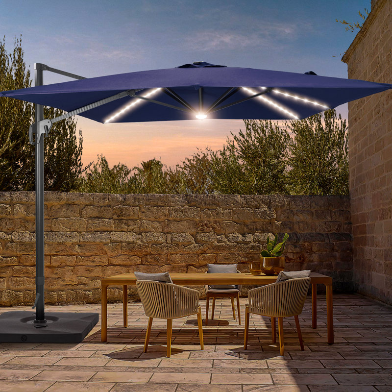Parasol rectangulaire en porte-à-faux lumineux 138 po x 108 po Rozann, Bleu marine