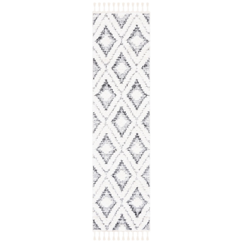 Aidaliz Tassel Shag Performance Southwestern Rug, Runner 2'3" x 8'