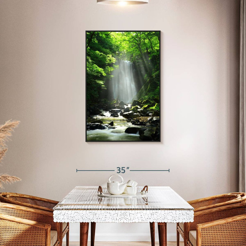Cascade Kameda ensoleillée, Cadre flottant noir, 29 po x 43 po