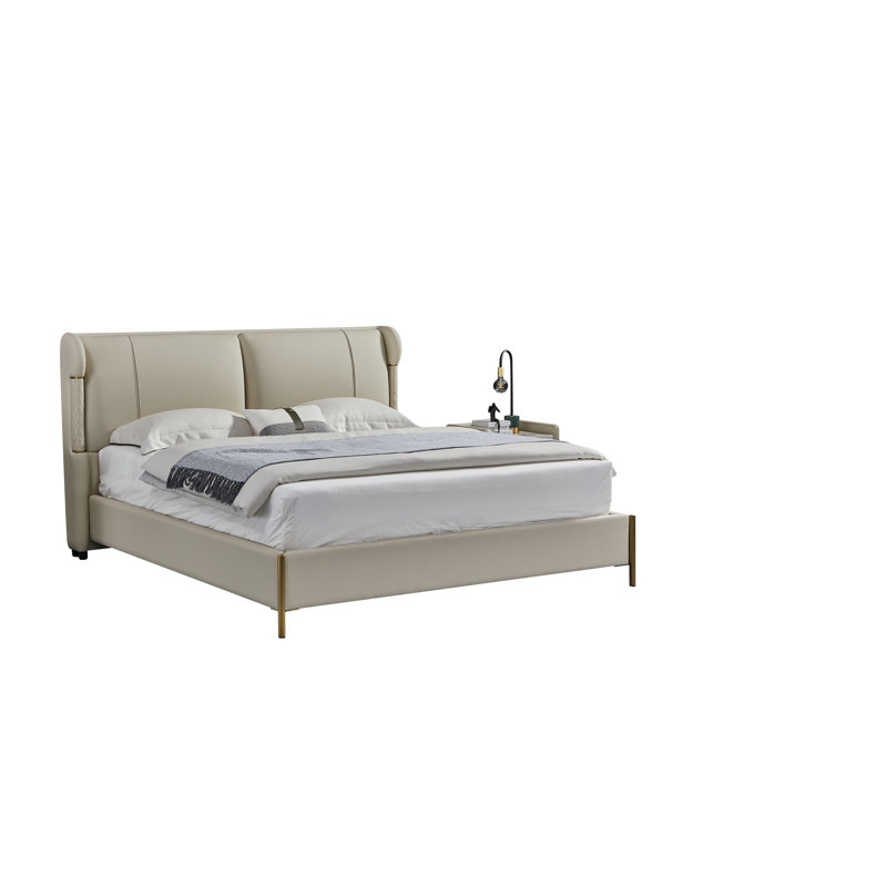 Hampson Leather Wingback Bed, Très grand californien