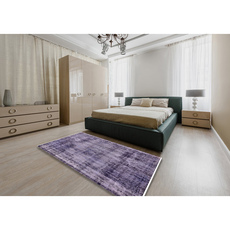 Isiah Indoor Rug, Rectangle 5' x 7'