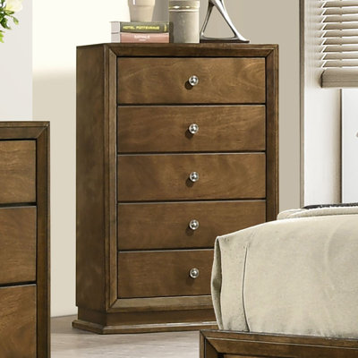 Hardeman 5-Drawer Oversized Chest
