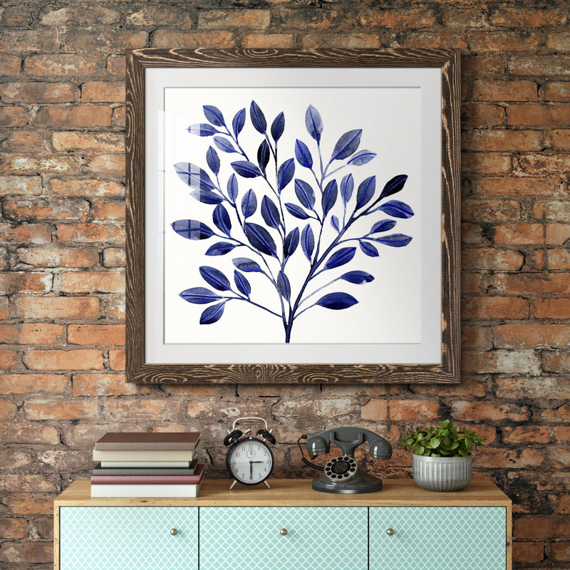 Impression encadrée «Deep Blue Branch I» - prête à être accrochée, H 26,5 po x l 26,5 po x P 1,5 po, Papier avec cadre noyer