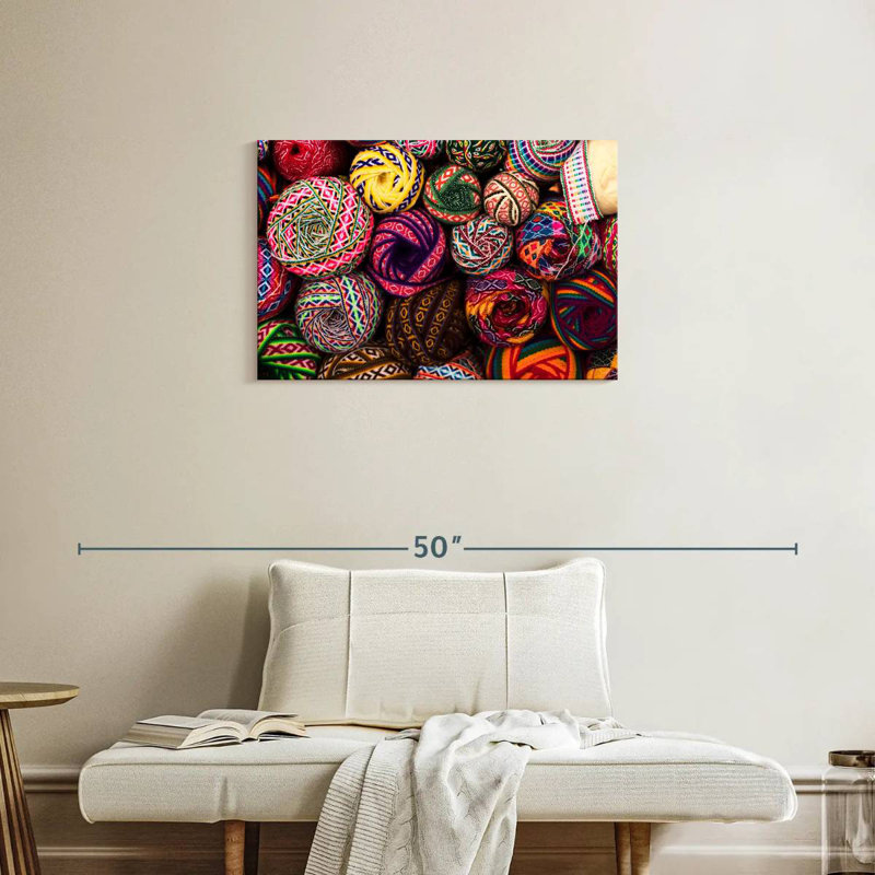 Creative Peruvian Laces, 20" H x 30" W