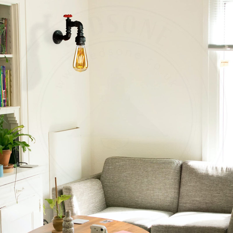 Averill Armed Sconce, Black