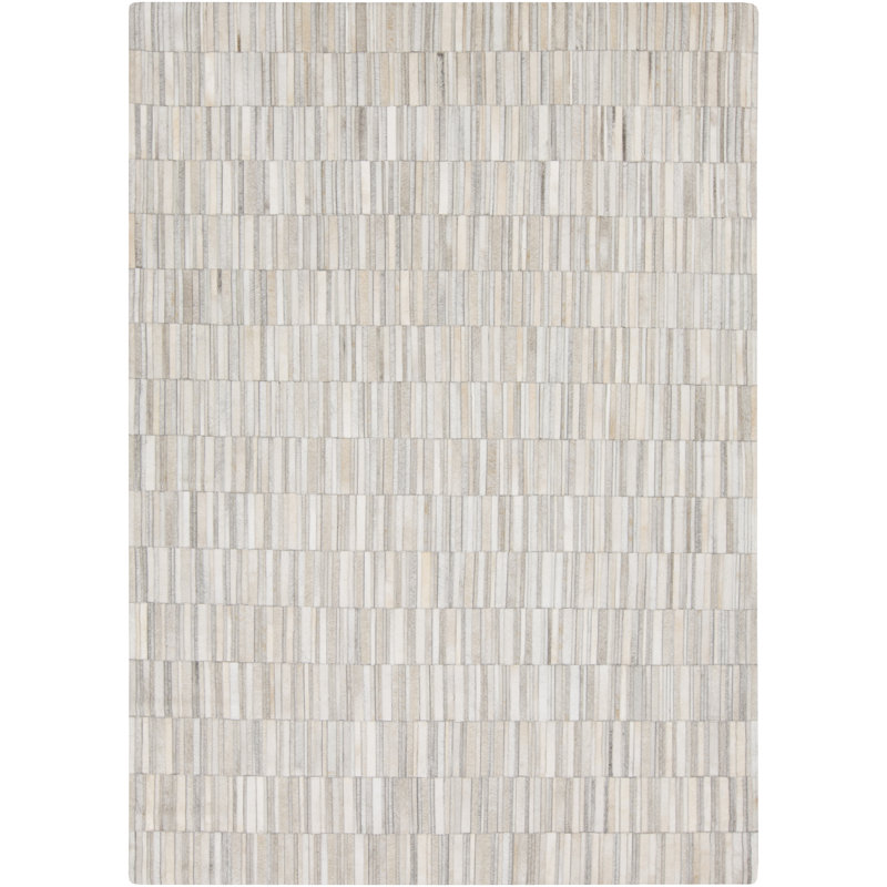 Julije Cowhide Geometric Indoor Rug, Rectangle 2' x 3'