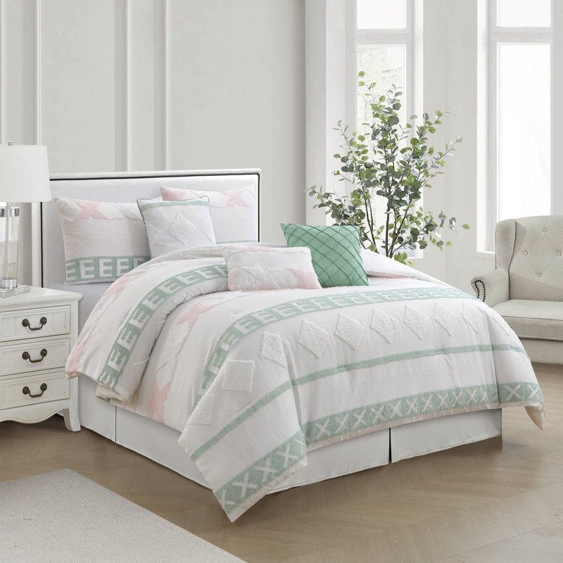 Gordis Tufted Geometric 7 Piece Comforter Set, Queen Comforter + 6 Additional Pieces