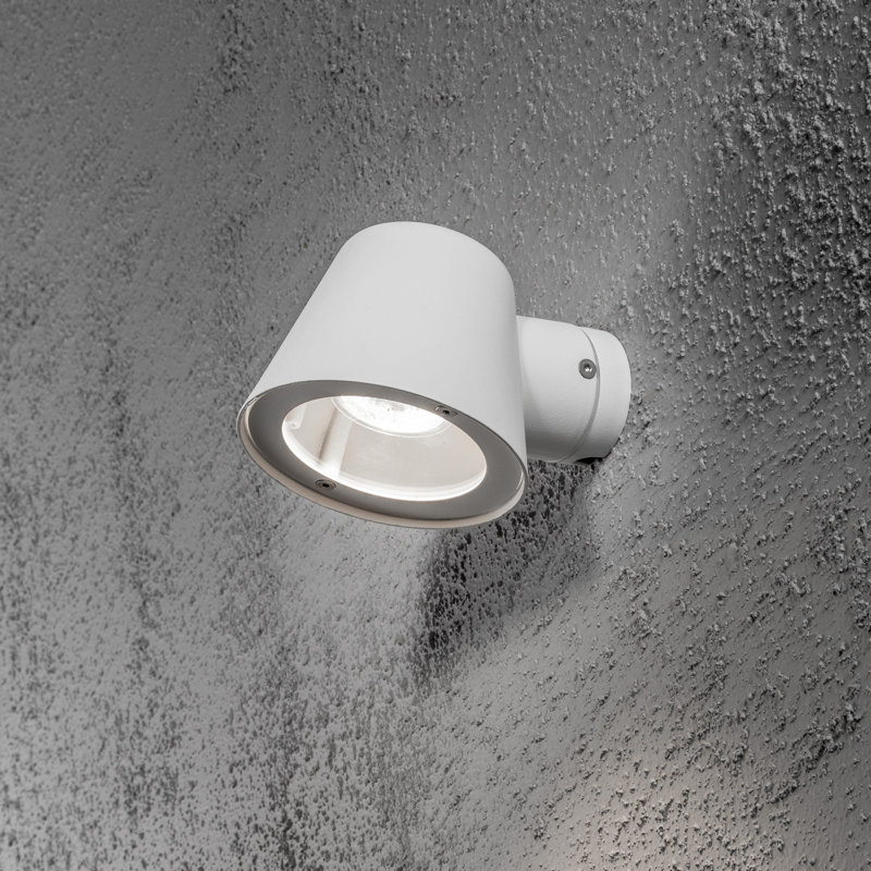 Trieste Outdoor Armed Sconce, Lacquered white