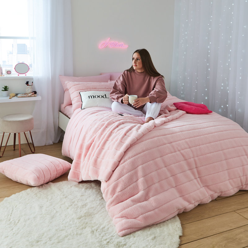 Hella Banded Bedding, King Duvet Cover + 2 Standard Pillowcases