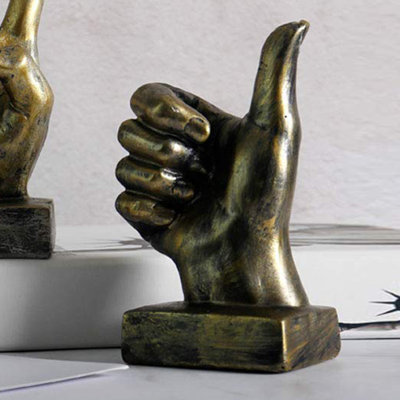 Figurines & Sculptures