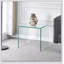 Table d'appoint en verre cintré trempé transparent, table de bout transparente pour une utilisation moderne et polyvalente