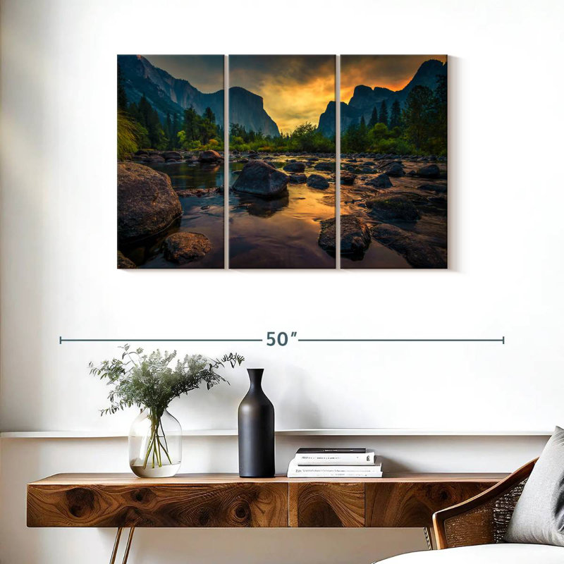 Alvord Sunrise At Yosemite Park, H 24 po x l 38 po