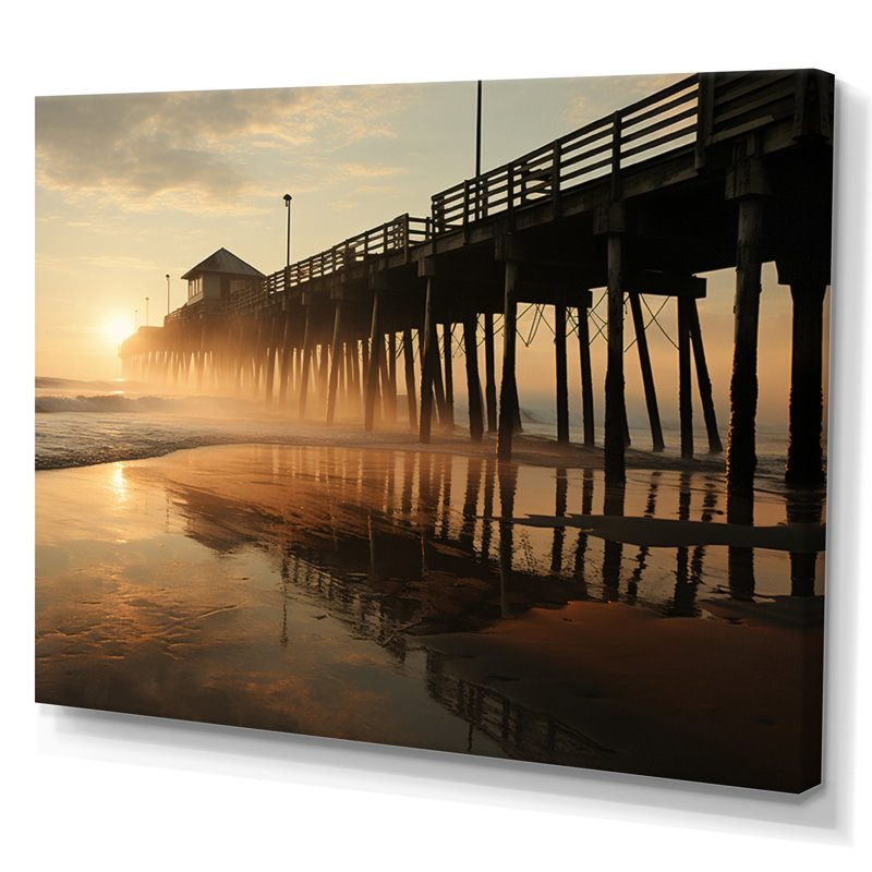 Beach Beach Pier Reflections IX - reproduction, H 12 po x l 20 po x P 1 po, Toile tendue