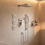 Système de douche mural complet en nickel brossé avec pomme de douche à main et barre de douche