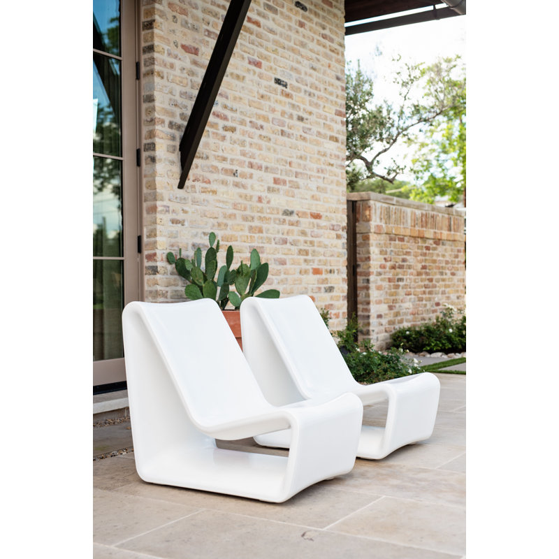 Loop Outdoor Lounge Chair, Highcloud White