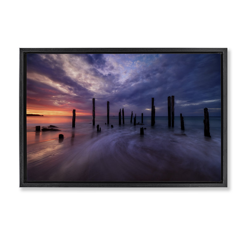 Cadre flottant paysage Port Willunga, design par Lincoln Harrison, Cadre flottant noir de jais, H 17 po x l 25 po