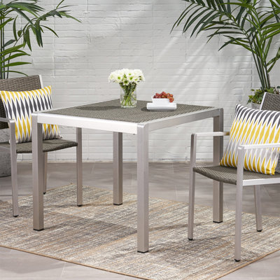 Tables de patio