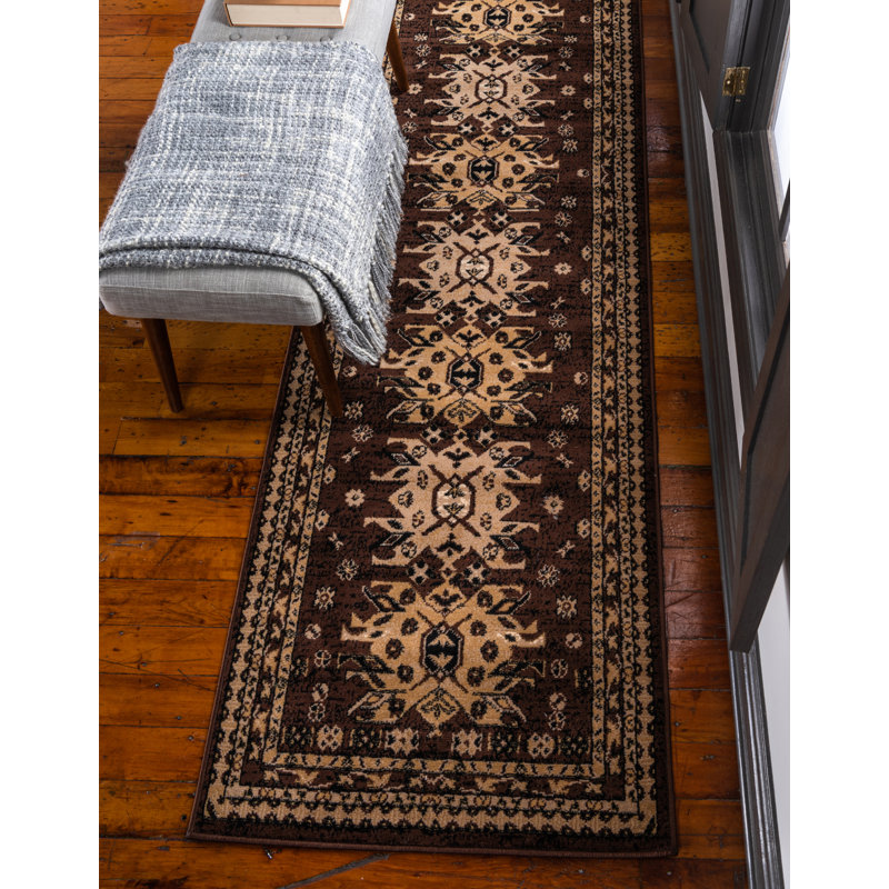 Eesi Oriental Indoor Rug, Runner 2'7" x 10'