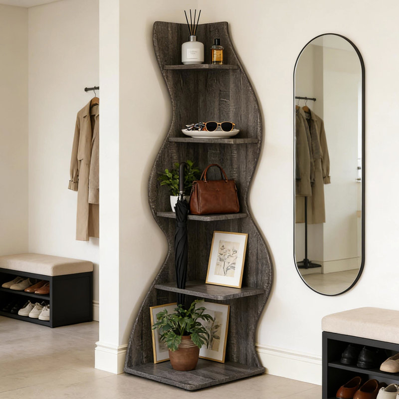 Bibliothèque d'angle à 5 niveaux en bois gris avec une construction solide et un profil élégant pour un look dans n'importe quel espace de vie ou de travail. Une solution élégante et pratique pour votre bureau