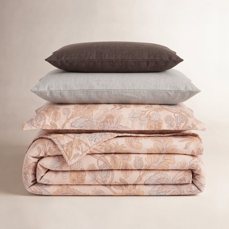 Margorie Polyester Floral Duvet Cover & Insert, Queen Duvet + 2 Queen Shams + 2 Throw Pillows