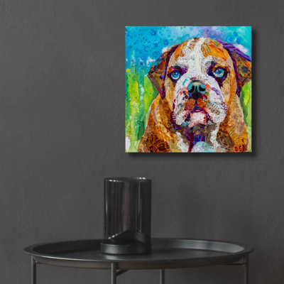 «Bull Dog» par St. Hilaire Elizabeth