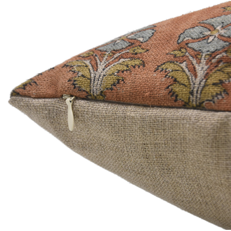 Coussin décoratif en lin épais fait à la main Fabividine Mormukut - 24 x 24 po, H 24 po x l 24 po