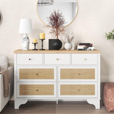Commode 7 tiroirs en rotin, commode Boho de 47,3 pouces de largeur, rangement en bois pour le salon de la chambre à coucher