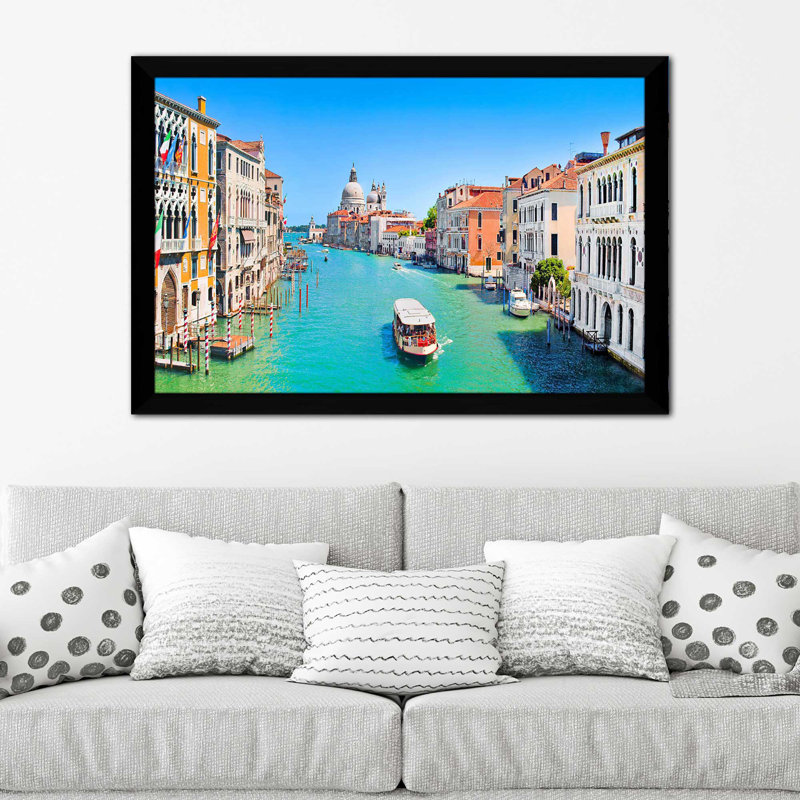 «Italian Canal», reproduction de photo encadrée, H 21,5 po x l 27,5 po x P 0,75 po, Cadre noir