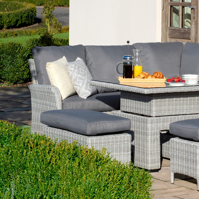 Hoddesd 9 Seater Rattan Sofa Set