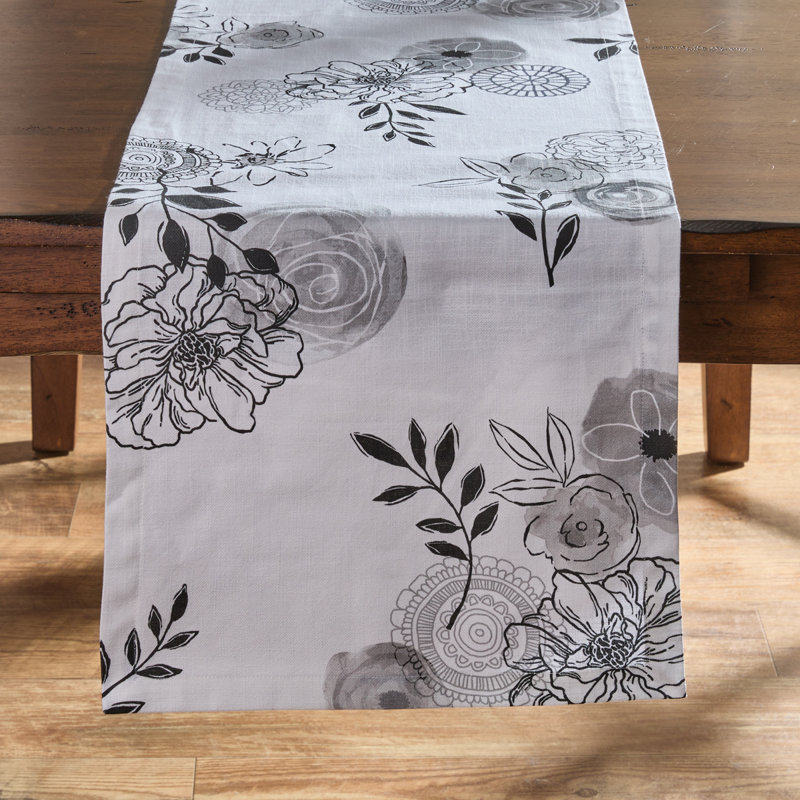Chemin de table Raynaldo