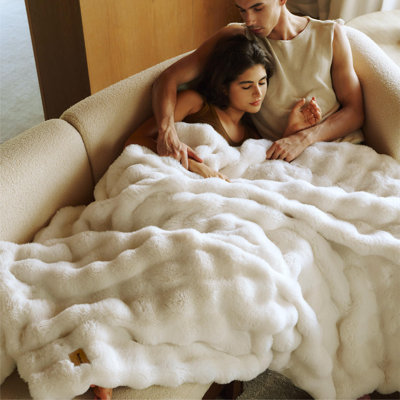 Bedsure Fluffy Faux Fur Blanket Twin Size Fuzzy Soft Bubble Blanket for Couch Bed Sofa Chair, Faux Fur Decor Gifts for Home Bedroom Living Room, Thick Furry Cozy Gifts for Women, Cream, 60x80 Inch