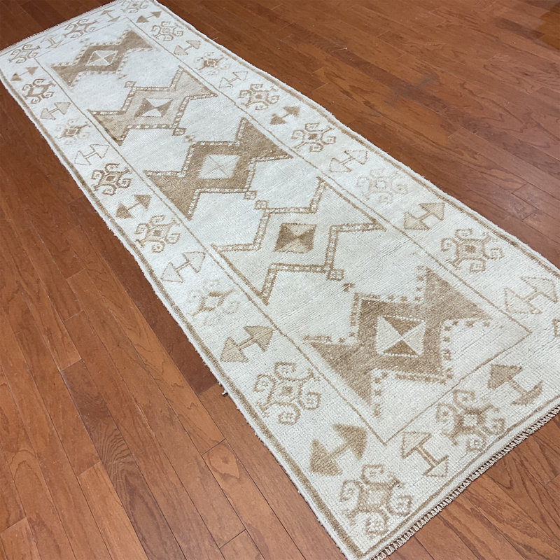  Handmade Turkish Oushak Wool Runner