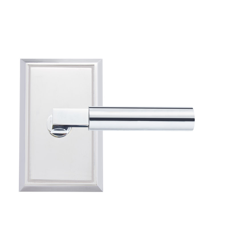 Faux levier Bravura 845-1 sur rosette rectangulaire traditionnelle en chrome poli