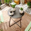 Table d'appoint en métal 17 po