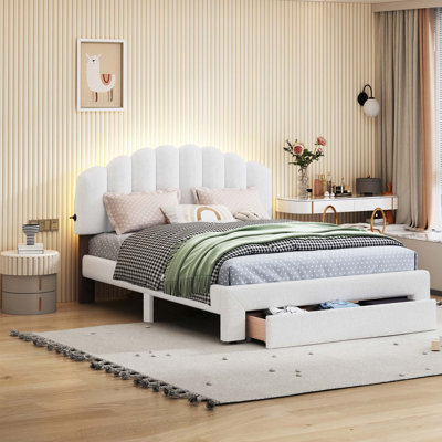 Lit plateforme tapissier Teddy