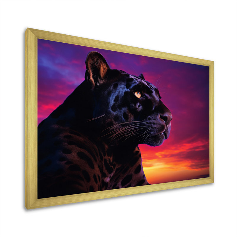 «Orange Orange Panther Against The Horizon II», reproduction sur toile, H 24 po x l 32 po x P 1 po, Cadre doré simple