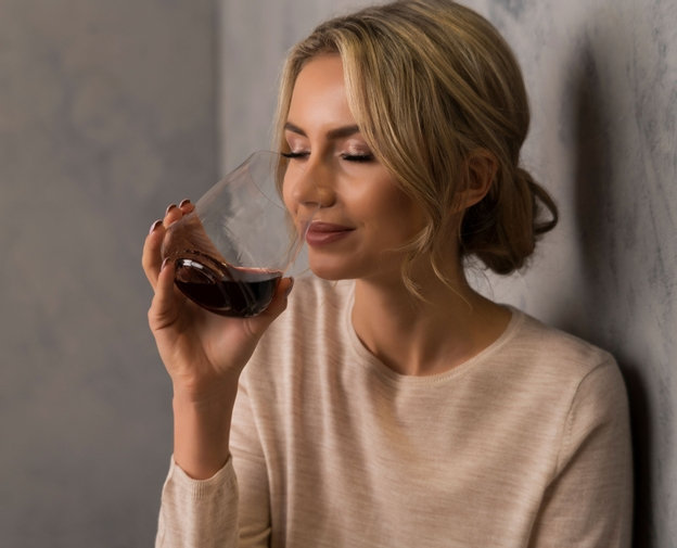 RIEDEL Wings to Fly, Pinot Noir Wine Glass