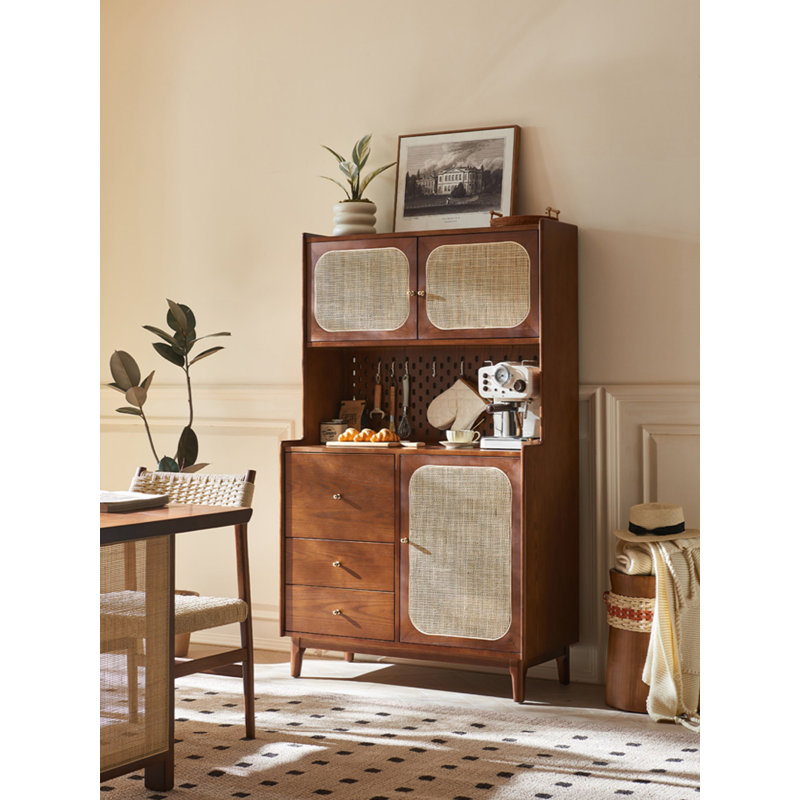 Armoire haute en bois massif Nordic