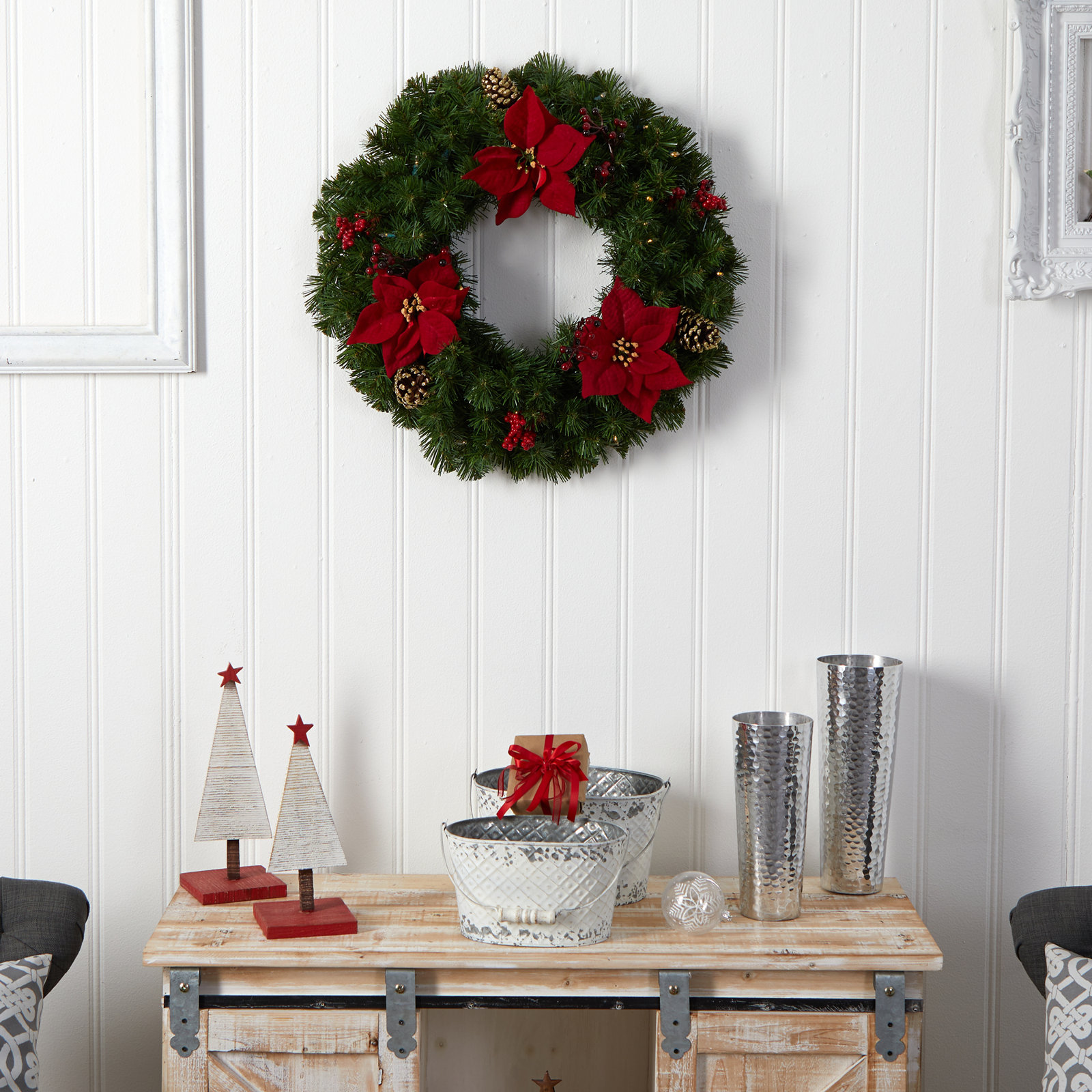24'' Lighted Wreath