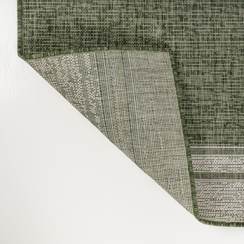 Tapis intérieur / extérieur vert / crème Alda, Rectangle 5 pi 3 po x 7 pi 7 po