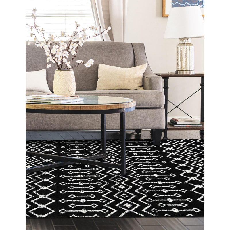 Selim Geometric Indoor Rug, Rectangle 7'10" x 11'