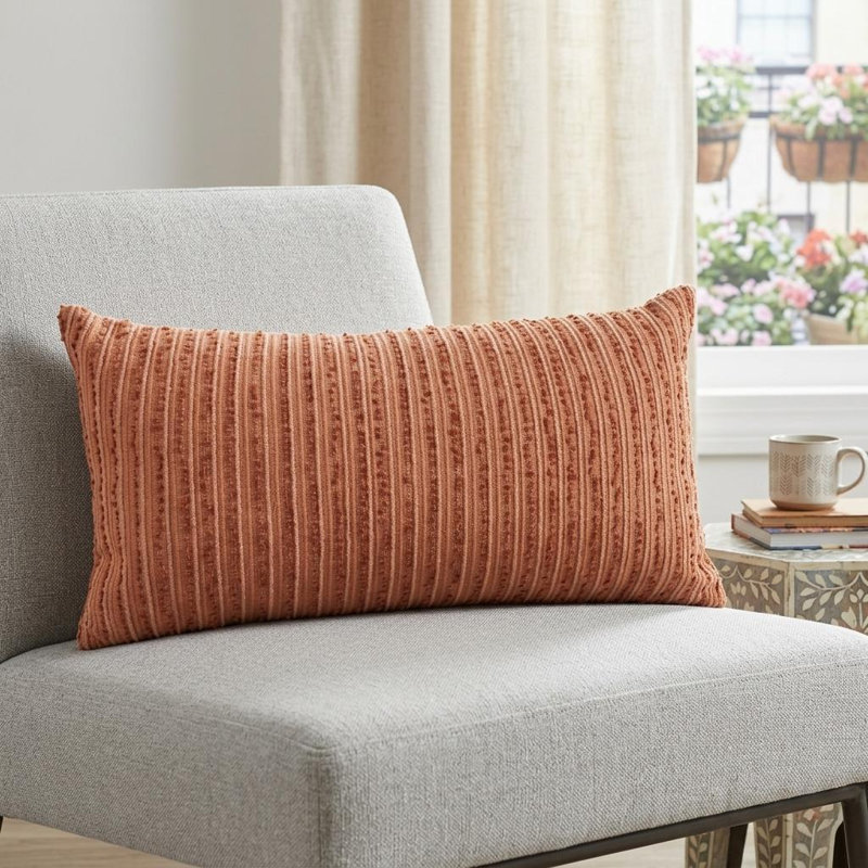 Coussin décoratif 14 po x 14 po en mélange de coton rayé terre cuite