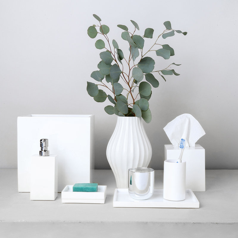 Lacquer Bath Tumbler, White