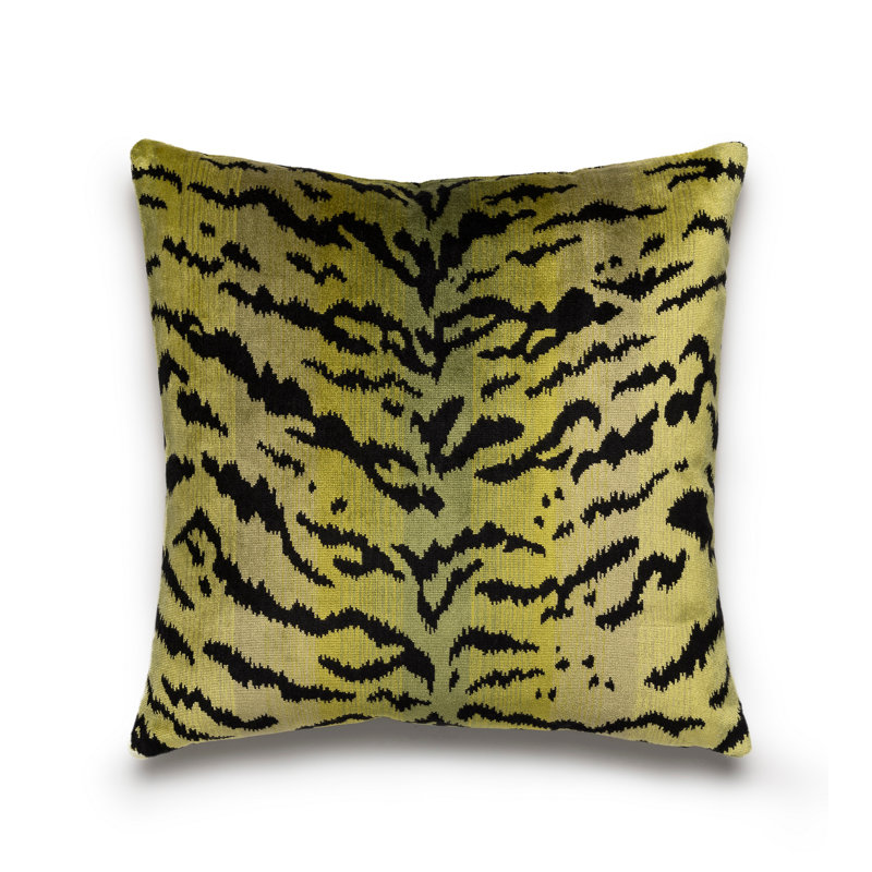 Wild Glamour Tigre Pillow Cover & Insert, Green/Black