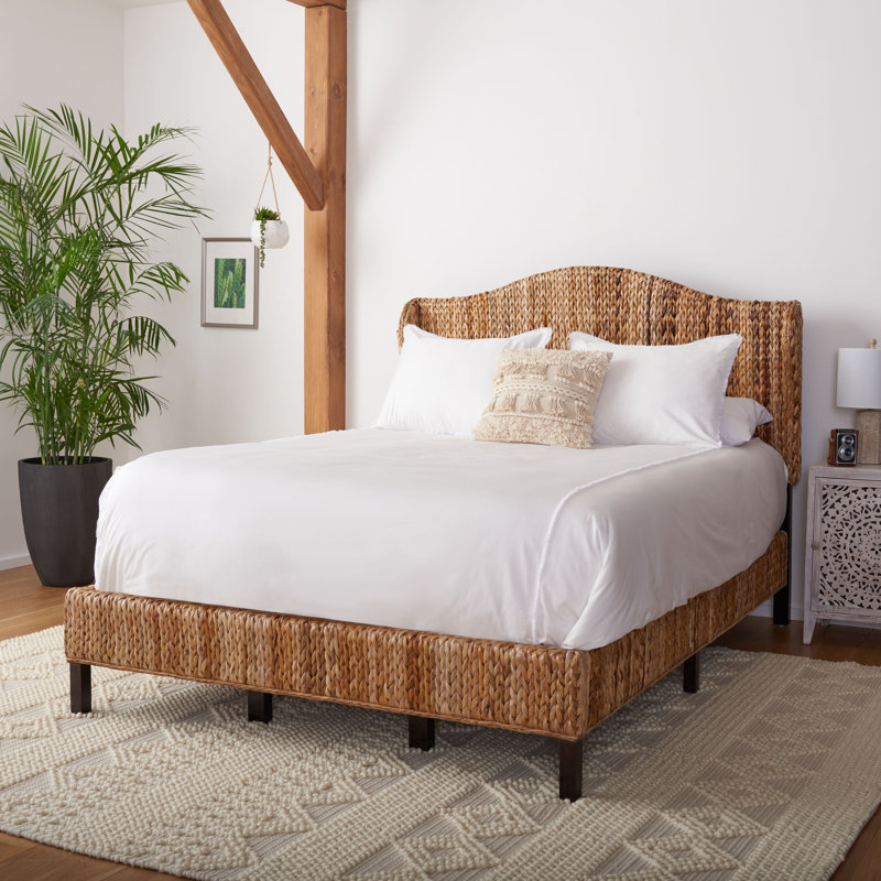 Finola Rattan Bed