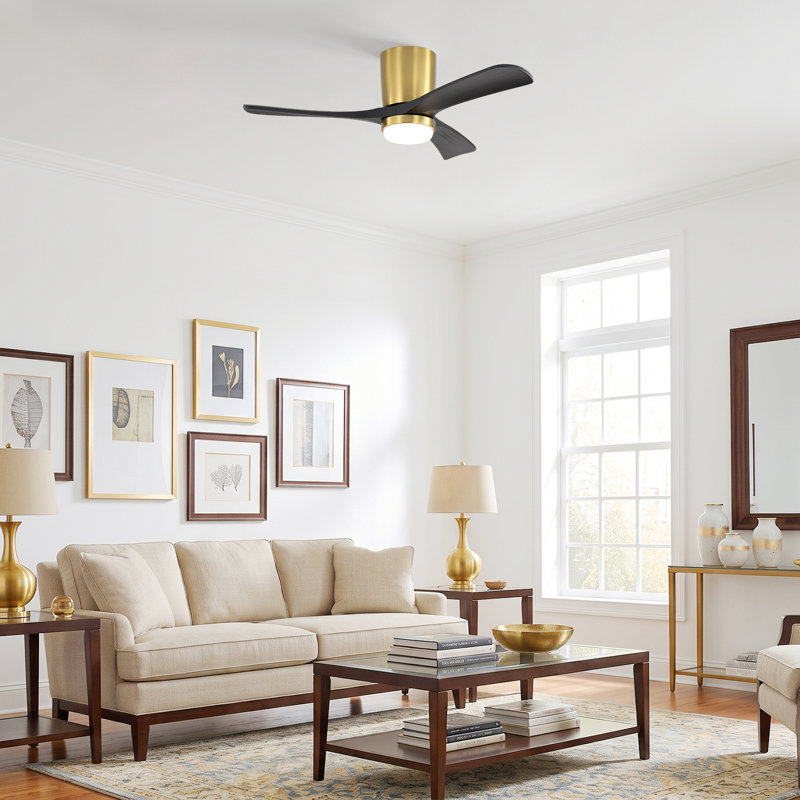 Ventilateur de plafond Kemp de 42 po à montage encastré, 3 pales en bois massif, éclairage DEL, télécommande silencieuse, or et noir