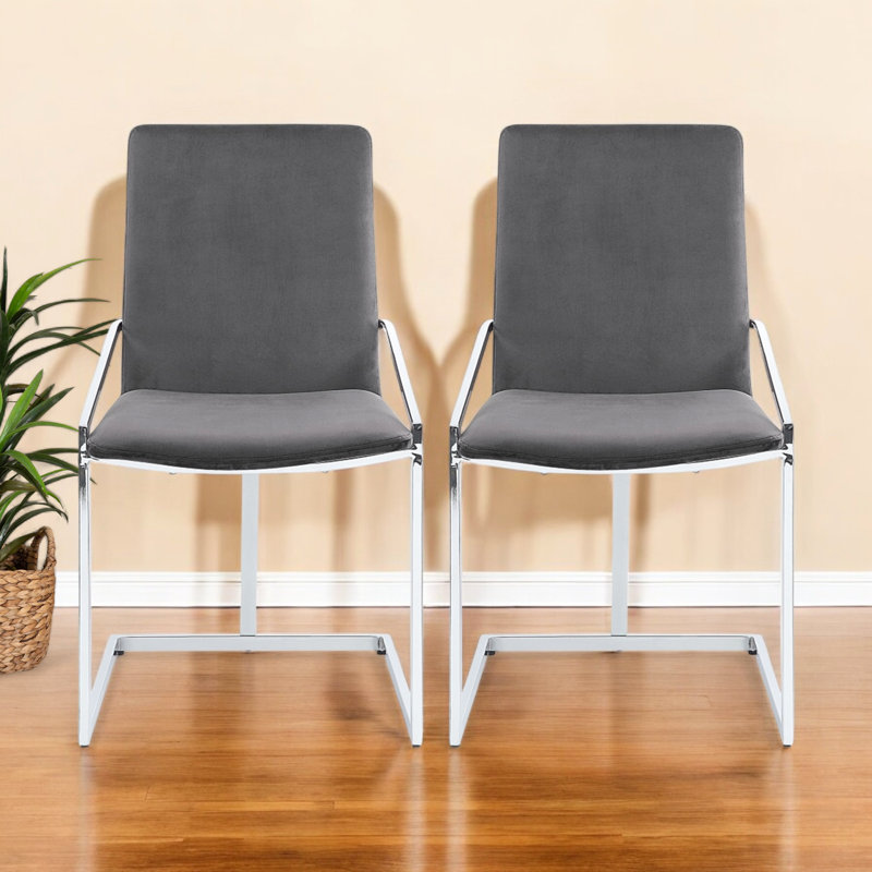Chaise d'appoint en velours Cypress gris et finition chromée (ensemble de 2)
