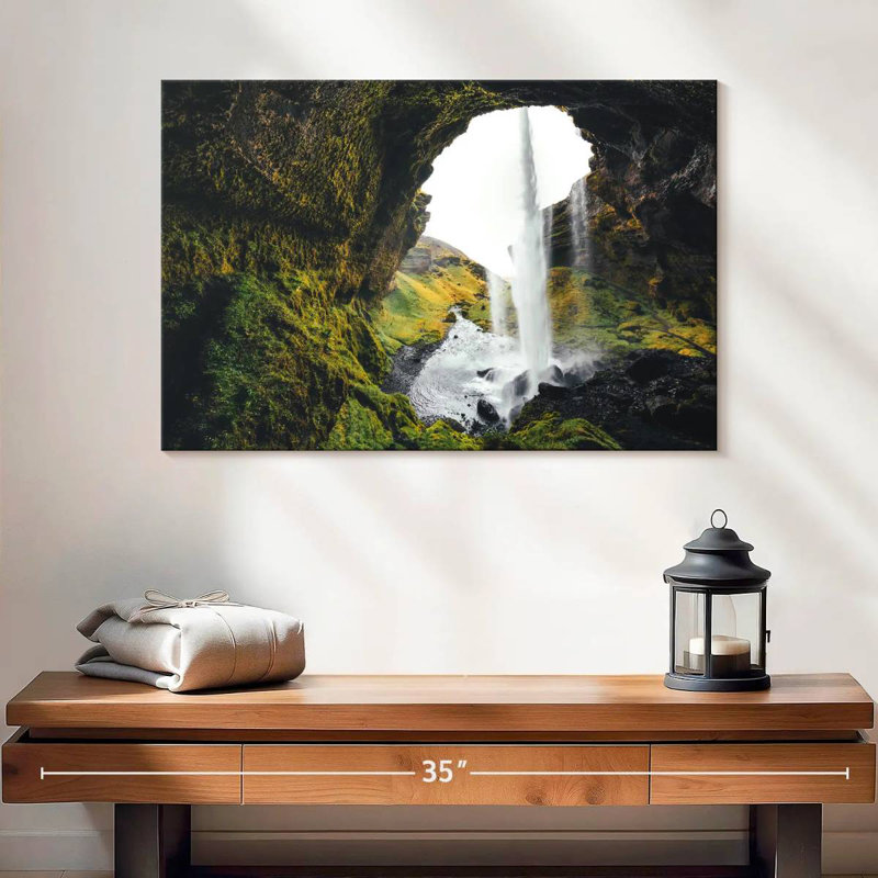 Cascade Alvord Mossy Kvernufoss, H 16 po x l 24 po