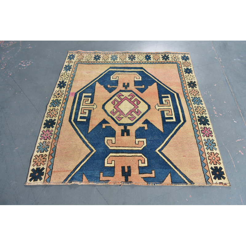 Tapis turc authentique authentique: tapis tribal fabriqué à la main avec décoration bohème